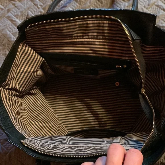 Purse - Picture 6 of 12